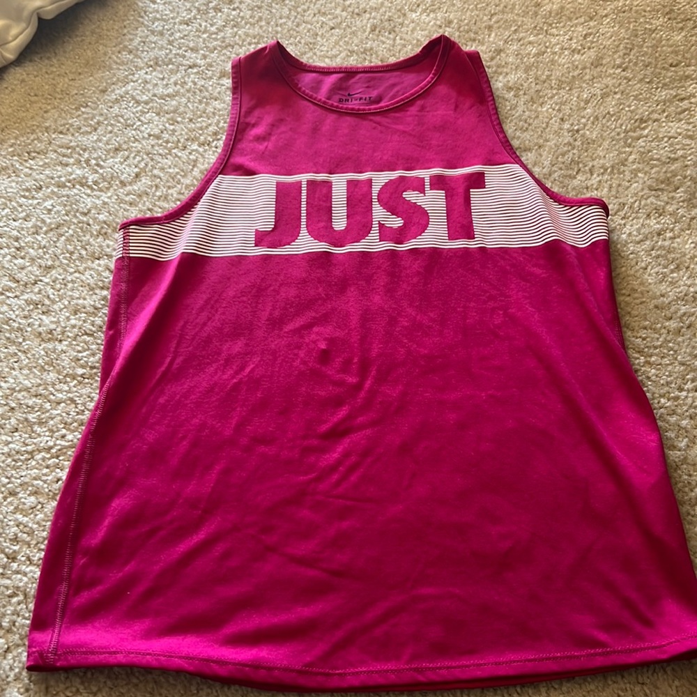 Nike tank